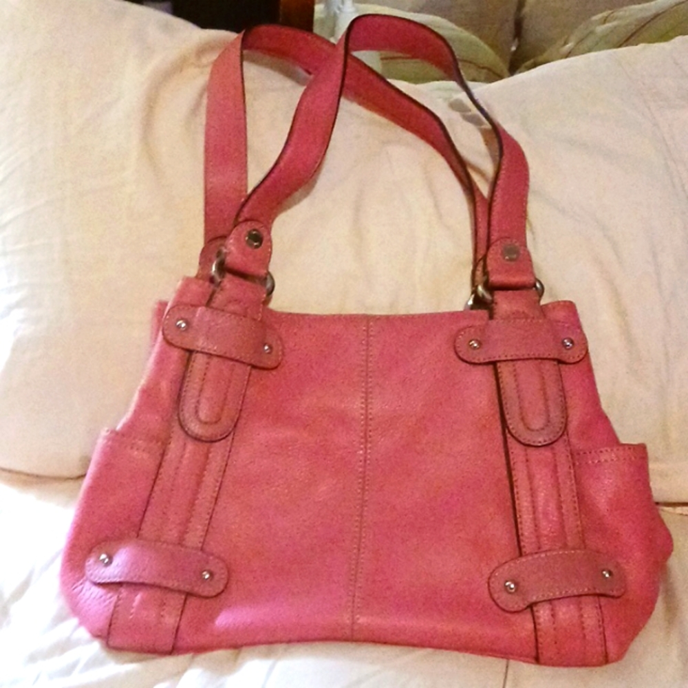 New! Pink Leather Shoulder Bag💕 See Photos For color!